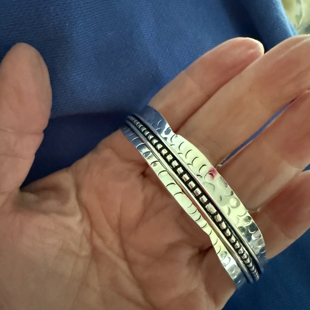 Sterling Silver Bangle!